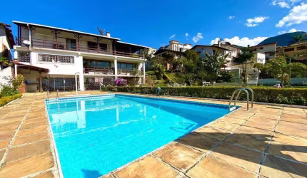 Casa para Venda em Teresópolis, Jardim Cascata, 4 dormitórios, 2 suítes, 3 banheiros, 4 vagas