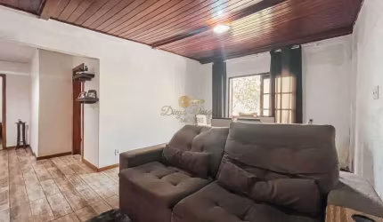Casa em Condomínio para Venda em Teresópolis, Colônia Alpina, 2 dormitórios, 1 banheiro, 2 vagas