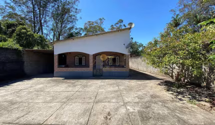 Casa para Venda em Teresópolis, Pimenteiras, 2 dormitórios, 1 banheiro, 3 vagas