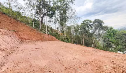 Terreno para Venda em Teresópolis, Prata