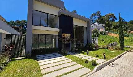 Casa em Condomínio para Venda em Teresópolis, Posse, 3 dormitórios, 3 suítes, 4 banheiros, 2 vagas