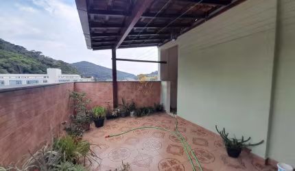 Cobertura para Venda em Teresópolis, Várzea, 4 dormitórios, 2 suítes, 4 banheiros, 2 vagas