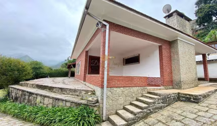 Casa para Venda em Teresópolis, Araras, 7 dormitórios, 1 suíte, 2 banheiros, 10 vagas