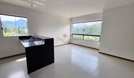 Casa em Condomínio para Venda em Teresópolis, Golfe, 3 dormitórios, 1 suíte, 3 banheiros, 2 vagas