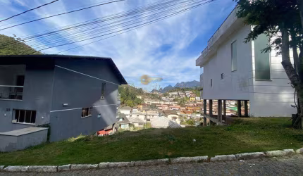 Terreno em Condomínio para Venda em Teresópolis, Tijuca