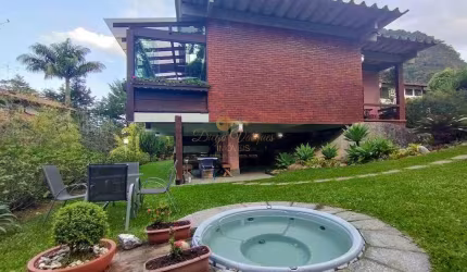 Casa em Condomínio para Venda em Teresópolis, Granja Guarani, 4 dormitórios, 4 suítes, 4 banheiros, 2 vagas