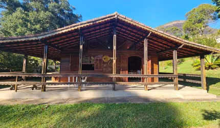 Casa para Venda em Teresópolis, Parque do Imbui, 3 dormitórios, 1 suíte, 3 banheiros, 5 vagas