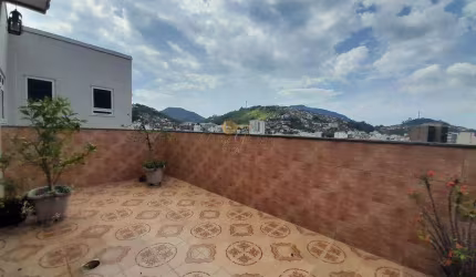 Cobertura para Locação em Teresópolis, Várzea, 4 dormitórios, 2 suítes, 4 banheiros, 2 vagas