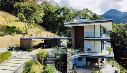 Casa em Condomínio para Venda em Teresópolis, Quebra Frascos, 6 dormitórios, 6 suítes, 8 banheiros, 3 vagas