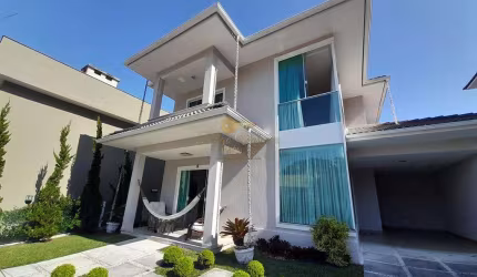 Casa em Condomínio para Venda em Teresópolis, Vargem Grande, 4 dormitórios, 2 suítes, 5 banheiros, 2 vagas