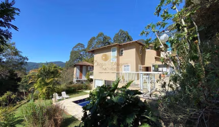 Casa em Condomínio para Venda em Teresópolis, Bom Retiro, 3 dormitórios, 3 suítes, 5 banheiros, 2 vagas