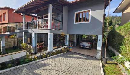 Casa em Condomínio para Venda em Teresópolis, Posse, 4 dormitórios, 2 suítes, 3 banheiros, 3 vagas