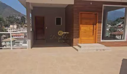 Casa para Venda em Teresópolis, Tijuca, 3 dormitórios, 3 suítes, 3 banheiros, 3 vagas