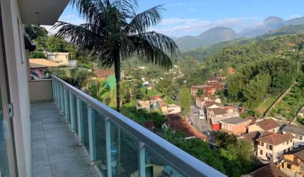 Casa para Venda em Petrópolis, Valparaíso, 3 dormitórios, 2 suítes, 3 banheiros, 2 vagas