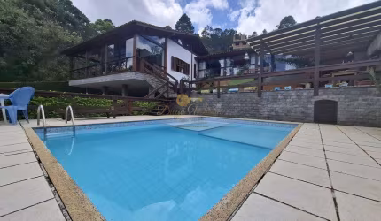 Casa em Condomínio para Venda em Teresópolis, Green Valley, 4 dormitórios, 1 suíte, 5 banheiros, 3 vagas