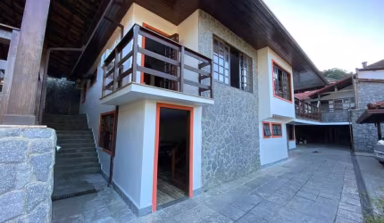 Casa para Venda em Petrópolis, São Sebastião, 5 dormitórios, 5 suítes, 10 banheiros, 6 vagas