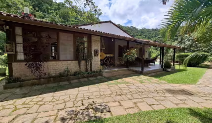 Sítio para Venda em Teresópolis, Cruzeiro, 8 dormitórios, 3 suítes, 5 banheiros, 7 vagas