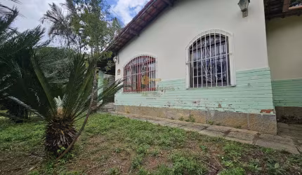Casa para Venda em Teresópolis, Parque do Imbui, 2 dormitórios, 1 suíte, 2 banheiros, 2 vagas