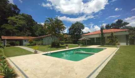 Sítio para Venda em Teresópolis, Três Córregos, 4 dormitórios, 1 suíte, 3 banheiros, 3 vagas