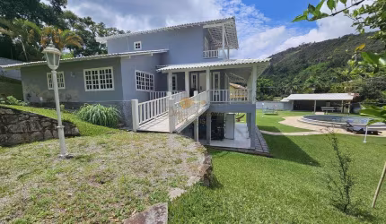 Casa em Condomínio para Venda em Teresópolis, Green Valley, 4 dormitórios, 1 suíte, 5 banheiros, 5 vagas