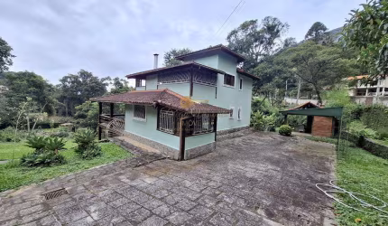 Casa para Venda em Teresópolis, Quebra Frascos, 3 dormitórios, 1 suíte, 3 banheiros, 5 vagas