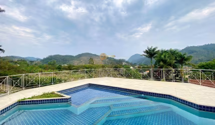 Casa em Condomínio para Venda em Teresópolis, Vargem Grande, 4 dormitórios, 1 suíte, 3 banheiros, 2 vagas
