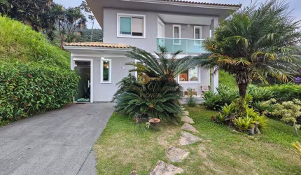 Casa em Condomínio para Venda em Teresópolis, Tijuca, 3 dormitórios, 3 suítes, 3 banheiros, 3 vagas