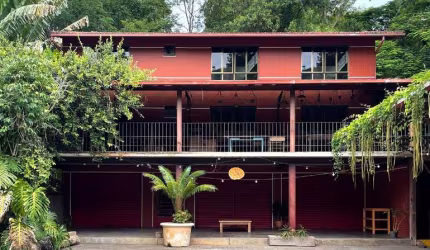Prédio Comercial para Venda em Petrópolis, Itaipava