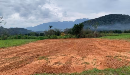 Terreno para Venda em Guapimirim, Cotia