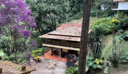 Casa em Condomínio para Venda em Petrópolis, Itaipava, 3 dormitórios, 2 banheiros, 2 vagas