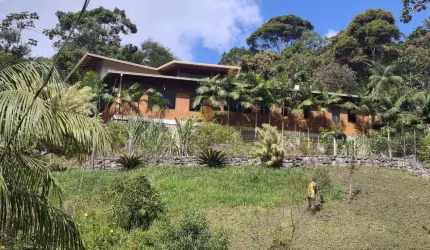 Casa para Venda em Teresópolis, Canoas, 3 dormitórios, 1 suíte, 2 banheiros, 3 vagas