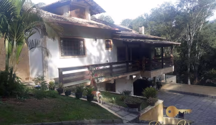 Casa para Venda em Teresópolis, Parque do Imbui, 3 dormitórios, 2 suítes, 4 banheiros, 4 vagas