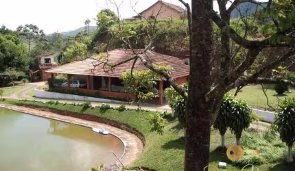 Sítio para Venda em Teresópolis, Santa Rosa, 3 dormitórios, 2 suítes, 3 banheiros, 5 vagas