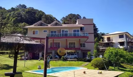Casa para Venda em Teresópolis, Carlos Guinle, 10 dormitórios, 8 suítes, 9 banheiros, 8 vagas