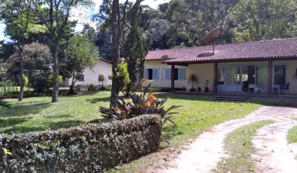 Casa em Condomínio para Venda em Teresópolis, Fazenda Boa Fé, 8 dormitórios, 1 suíte, 5 banheiros, 4 vagas