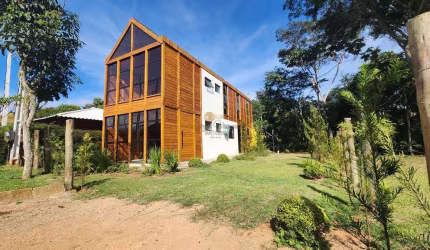 Casa em Condomínio para Venda em Teresópolis, Vale Alpino, 3 dormitórios, 1 suíte, 3 banheiros, 2 vagas