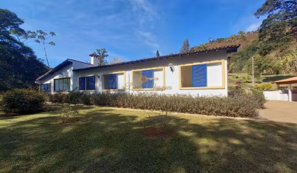 Casa para Venda em Teresópolis, Granja Mafra, 4 dormitórios, 2 suítes, 4 banheiros, 10 vagas