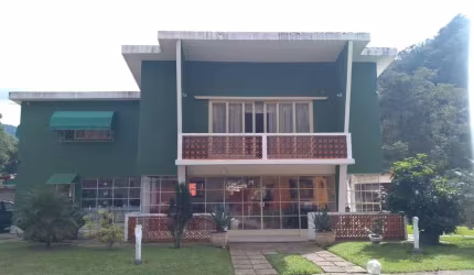 Casa para Venda em Teresópolis, Albuquerque, 4 dormitórios, 2 suítes, 5 banheiros, 4 vagas