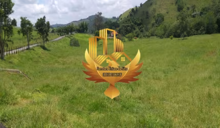 Área de 53.380  m² na avenida com asfalto toda plana  !! Excelente Localização !!