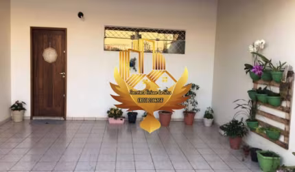 Casa a venda !! 3 Dormitórios !!