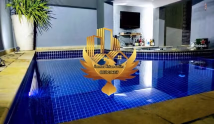 Imperdível: Casa à venda em Taubaté-SP, Bosque da Saúde! 3 quartos, 1 suíte, 1 sala, 3 banheiros, 2 vagas, 300m².