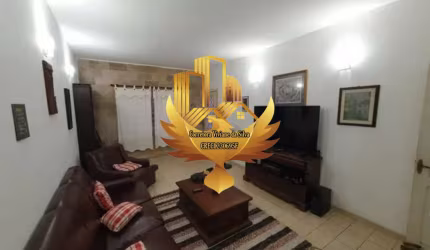 Casa com 5 quartos à venda na Chácara do Visconde, Taubaté  por R$ 635.000
