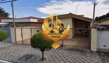 Casa a venda !! Oportunidade Única !! Excelente Localização !!
