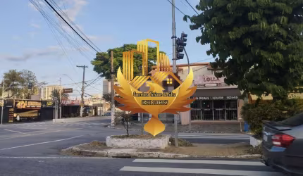 Pontos comerciais e  Sobrado !! Oportunidade Única !!