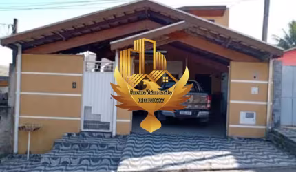Casa à venda em Taubaté-SP, Alto São Pedro: 3 quartos, 1 suíte, 1 sala, 3 banheiros, 3 vagas de garagem - 242 m².