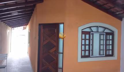 Imperdível casa à venda em Taubaté-SP, Parque São Cristóvão: 3 quartos, 1 suíte, 1 sala, 2 banheiros, 2 vagas de garagem, 105m².