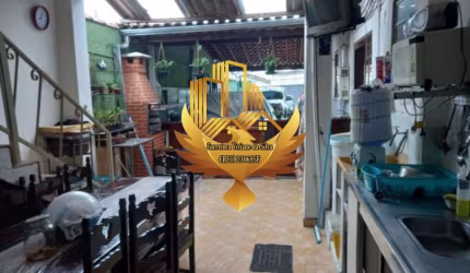 Casa à venda em Taubaté-SP, no bairro Esplanada Independência: 5 quartos, 1 sala, 5 banheiros, 7 vagas, 300m².