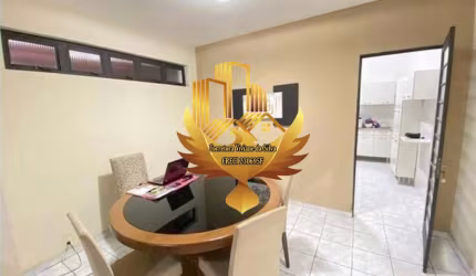 Imperdível oportunidade! Casa à venda em Taubaté-SP, bairro Chácara do Visconde, 3 quartos, 1 suíte, 1 sala, 1 banheiro, 2 vagas de garagem, 167m².