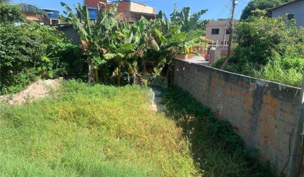 Vendo Terreno na Rasa com 420 metros com construção em ponto de lage por 165.000
