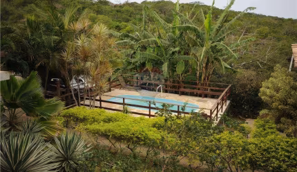 À Venda Prédio com RGI: ACEITA FINANCIAMENTO BANCARIO. Pousada + Casa com 3 Quartos + Kitnet em Terreno de 2.400 m² no Coração de Búzios, RJ